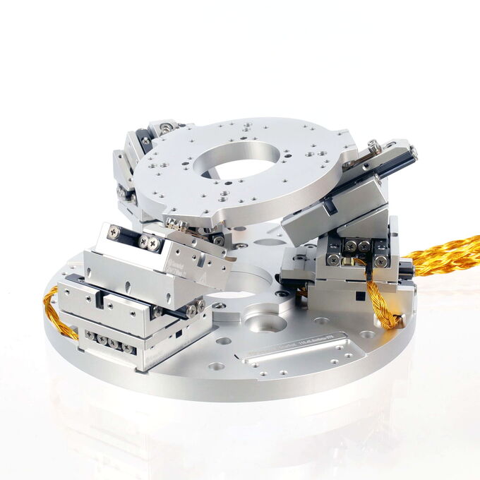 Sample Handling Simulation Materials Science & Electron Microscopy - SmarAct